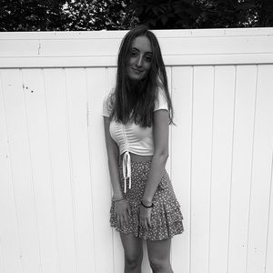 Meet your Posher, Ana